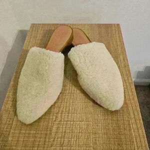 Crown Vintage Eloisah Mule Size 7.5